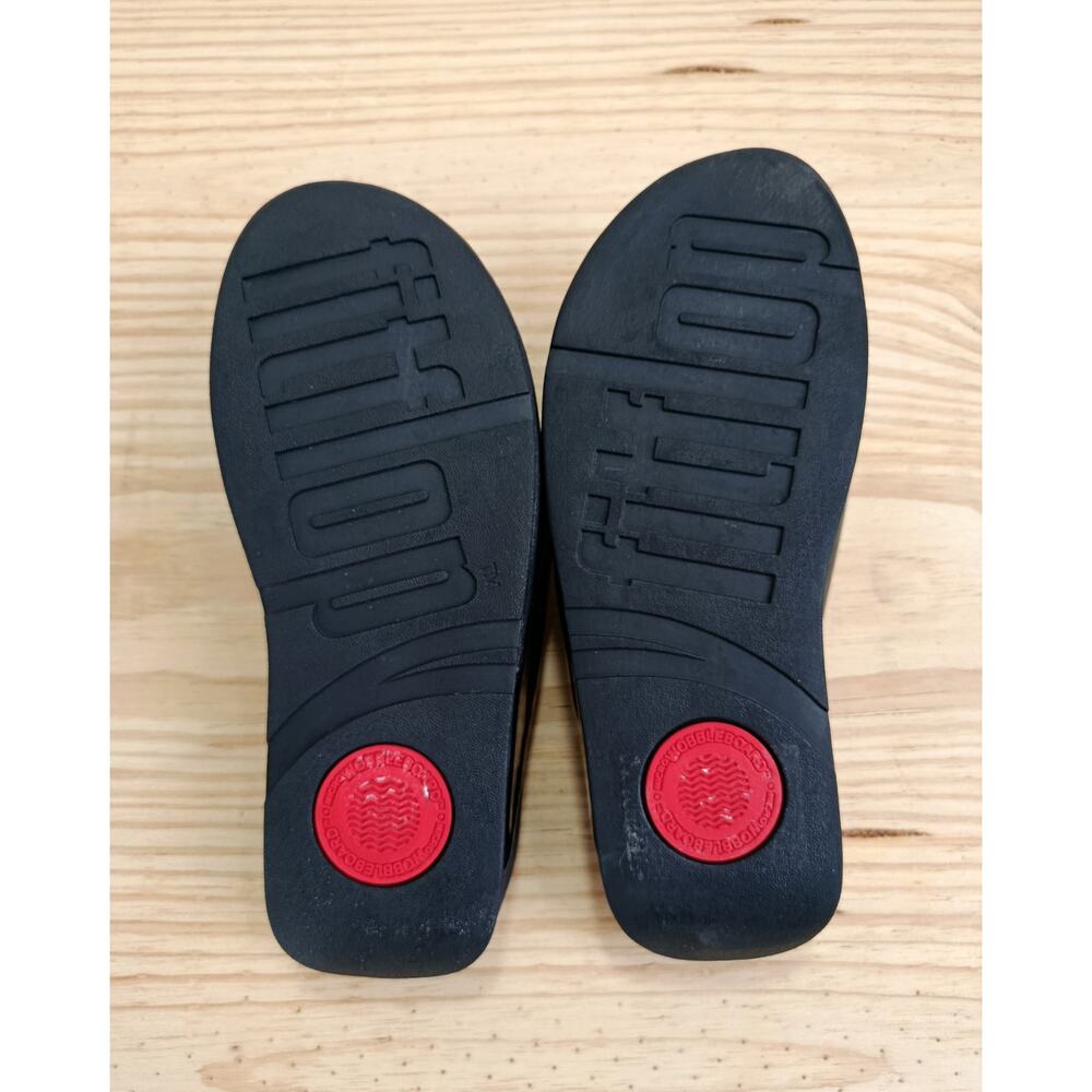 Women’s FitFlop Black Thong Sandals. Size 7 US Women - Picture 7 of 9